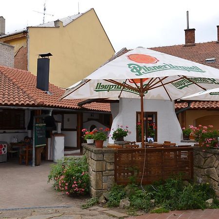 Apartmany Pod Kastany Kvasice Exterior photo