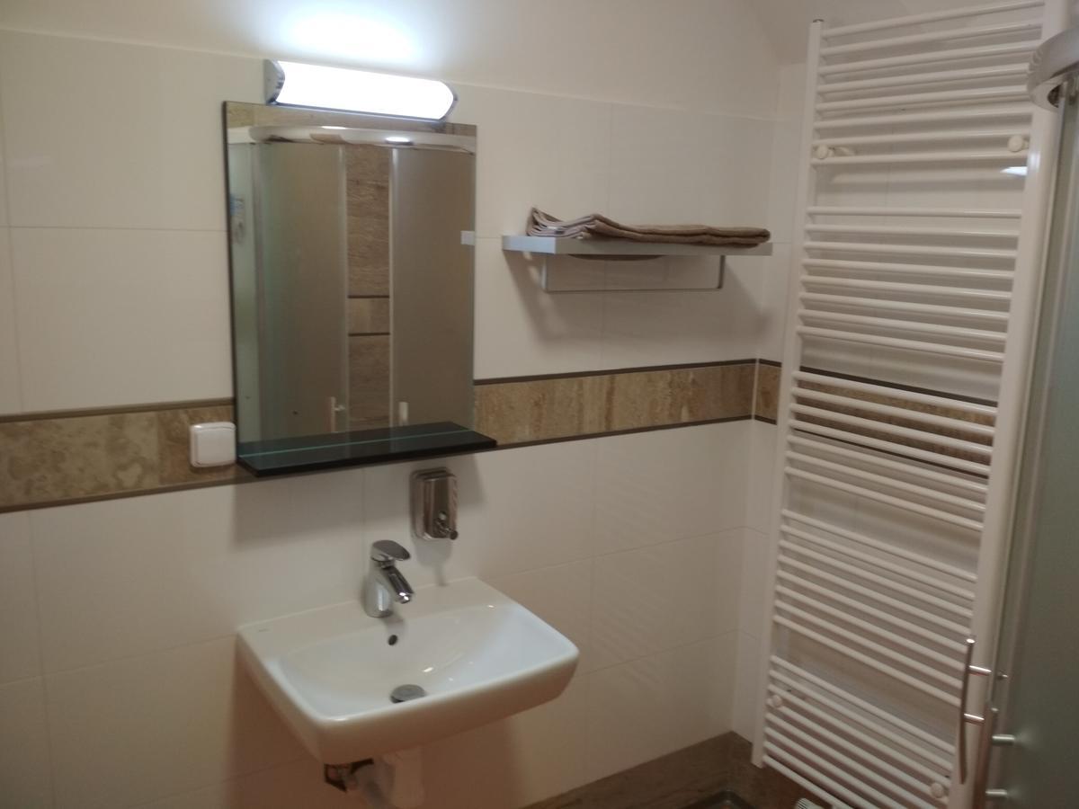 Apartmany Pod Kastany Kvasice Exterior photo